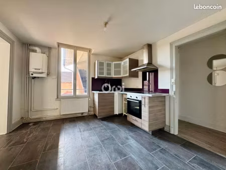 appartement 3 pièces 93 m²