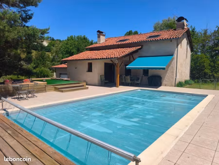maison 4 pièces 132 m²