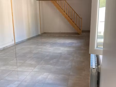location maison 85m2 entièrement renovee