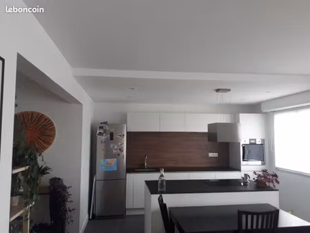loue appartement meublé 77m2 + box + cave