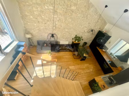maison 7 pièces 210 m²