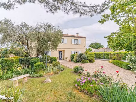 maison 7 pièces 155 m²