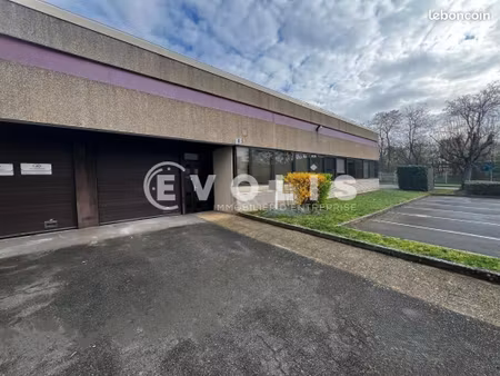 local d'activité 250 m²