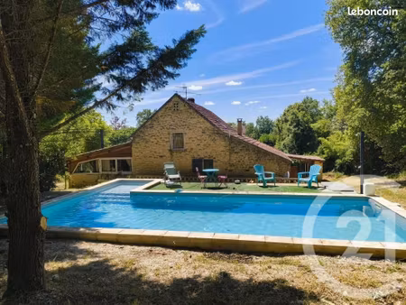 maison 5 pièces 138 m²