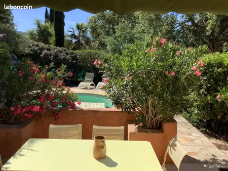 villa 100 m2 et piscine à vidauban