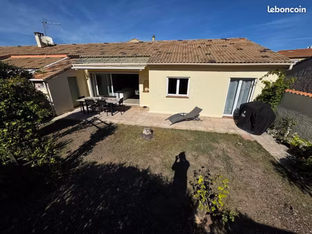 maison de plain-pied rénovée avec prestations haut de gamme - 87 m² sur 297 m² de terrain