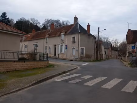 maison de ville st amand-montrond