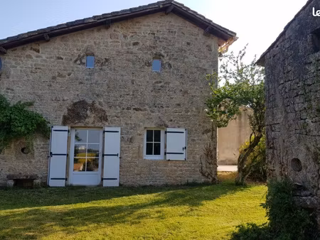 maison la ronze - libre au 1er juillet 2026