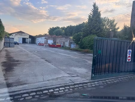 garage hangar  local dépôt