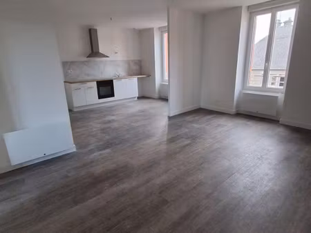 appartement 4 pièces centre ville pontorson