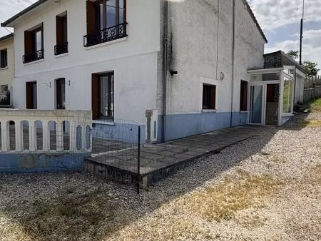maison 6 pièces 155 m²