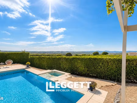 villa 5 pièces 180 m²