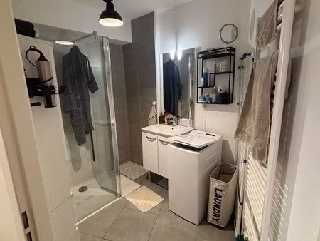 à louer – t2 de 37 m² avec balcon et parking – saint-sébastien-sur-loire