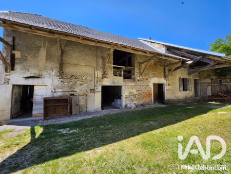 propriété 3 pièces 115 m²