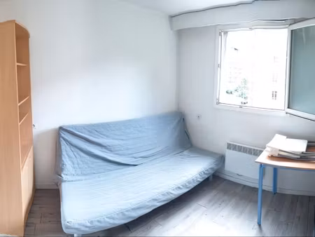 studio étudiant lyon 8