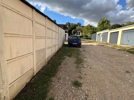 place de parking ?️ à 8 min à pied de la gare lagny / thorigny sur marne