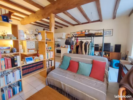 immeuble 11 pièces 255 m²