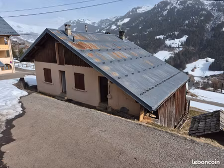 maison avec grange et terrain