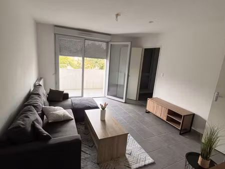 ? t2 meublé 40 m² avec balcon + parking sécurisé – aucamville (31200) – aucun frais d’agen