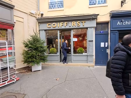 boutique 88 m² versailles