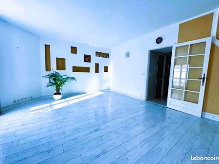 appartement de charme 2 pièces 50m2