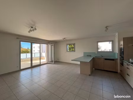 appartement 3 pièces 76 m²
