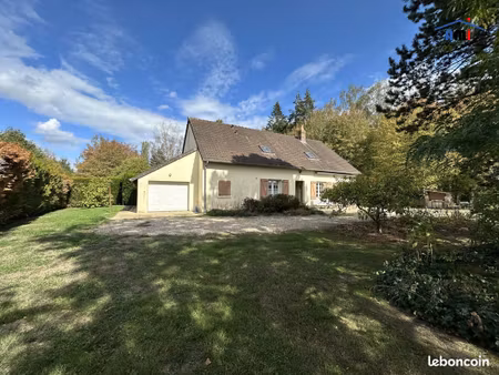 pavillon 4 pièces 194 m²