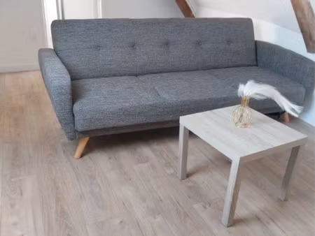 à louer t3 de 66m2 entièrement rénové -2 chambres - disponible immédiatement