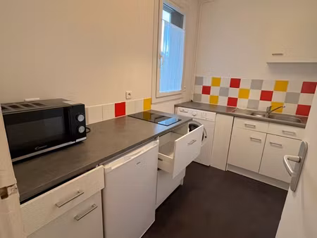 studio meublé 27 m² – idéal étudiant – parking + cave – 385 cc