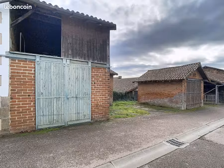 maison 2 pièces 96 m²