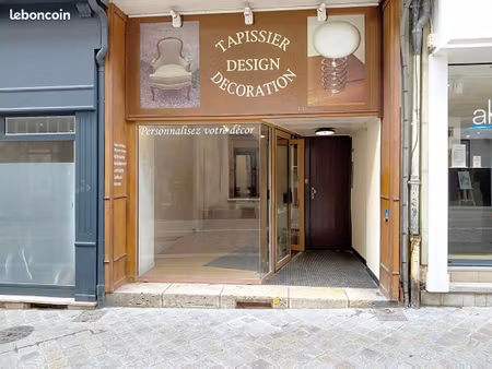 local commercial 110 m²