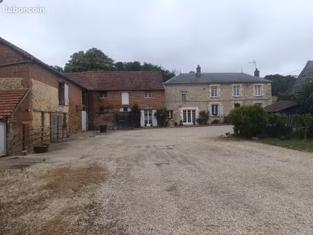 corp de ferme