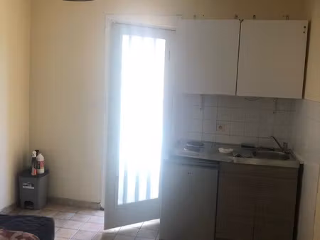 loue studio climatisé