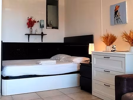 studio antibes 26m2 balcon vue mer