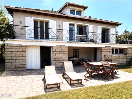 maison 150 m² – 5 chambres – double garage