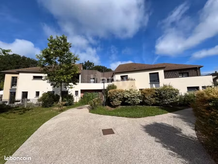 appartement 4 pièces 81 m²