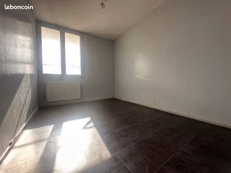 appartement 4 pièces 70 m²