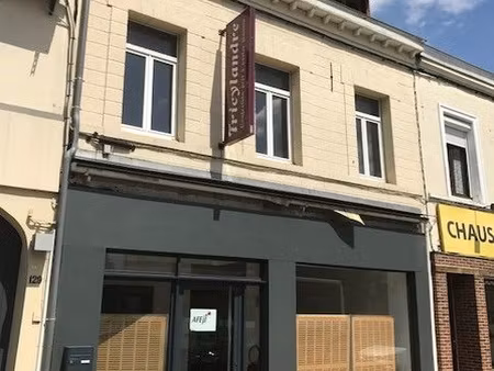 commerce 120 m²