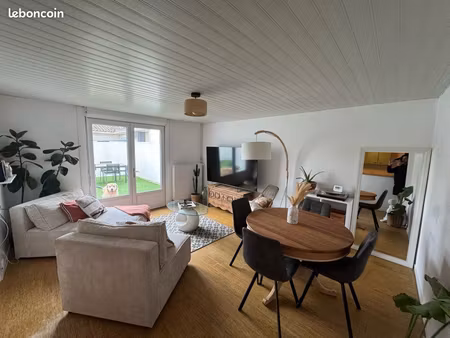 location – t3 spacieux avec terrasse sud – pessac  avenue de madran