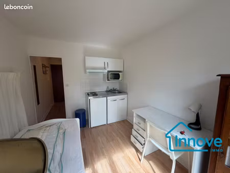 studio 1 pièce 14 m²
