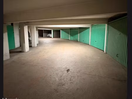 garage dans résidence sécurisé