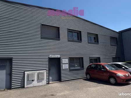 local commercial 135 m² saint genis laval