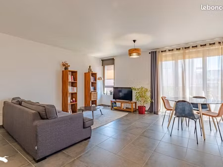 appartement 4 pièces 80 m²