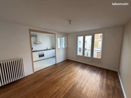 beau t3 meublé 59m2 centre ville