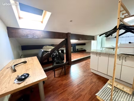 studio 1 pièce 30 m²