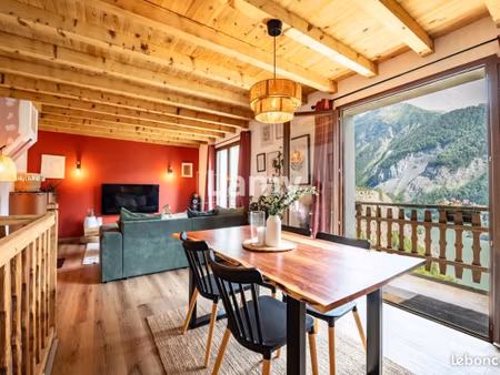 maison 3 pièces 120 m²
