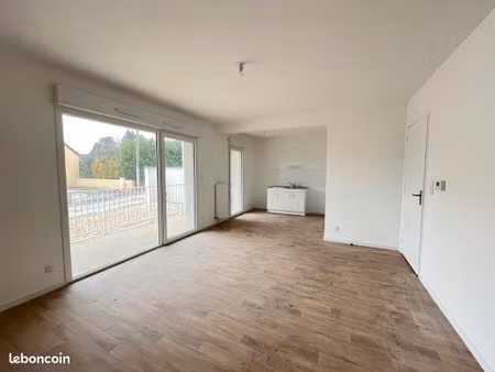 à vendre - appartement t3 - 62 m² - châteaubourg