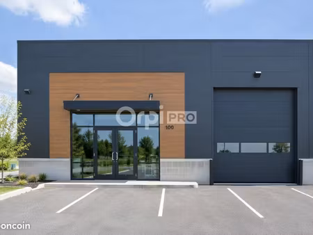 bureau 114 m²