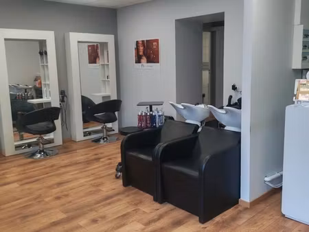 local commercial - salon de coiffure