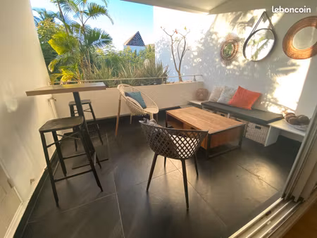 à vendre – appartement t4 de 73 m² avec varangue – boucan canot